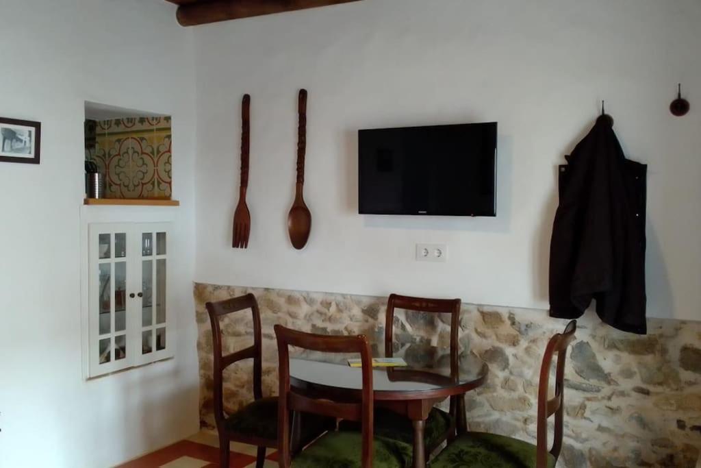 Mi Casita - Higuera De La Sierra Apartment Higuera De La Sierra  Ngoại thất bức ảnh